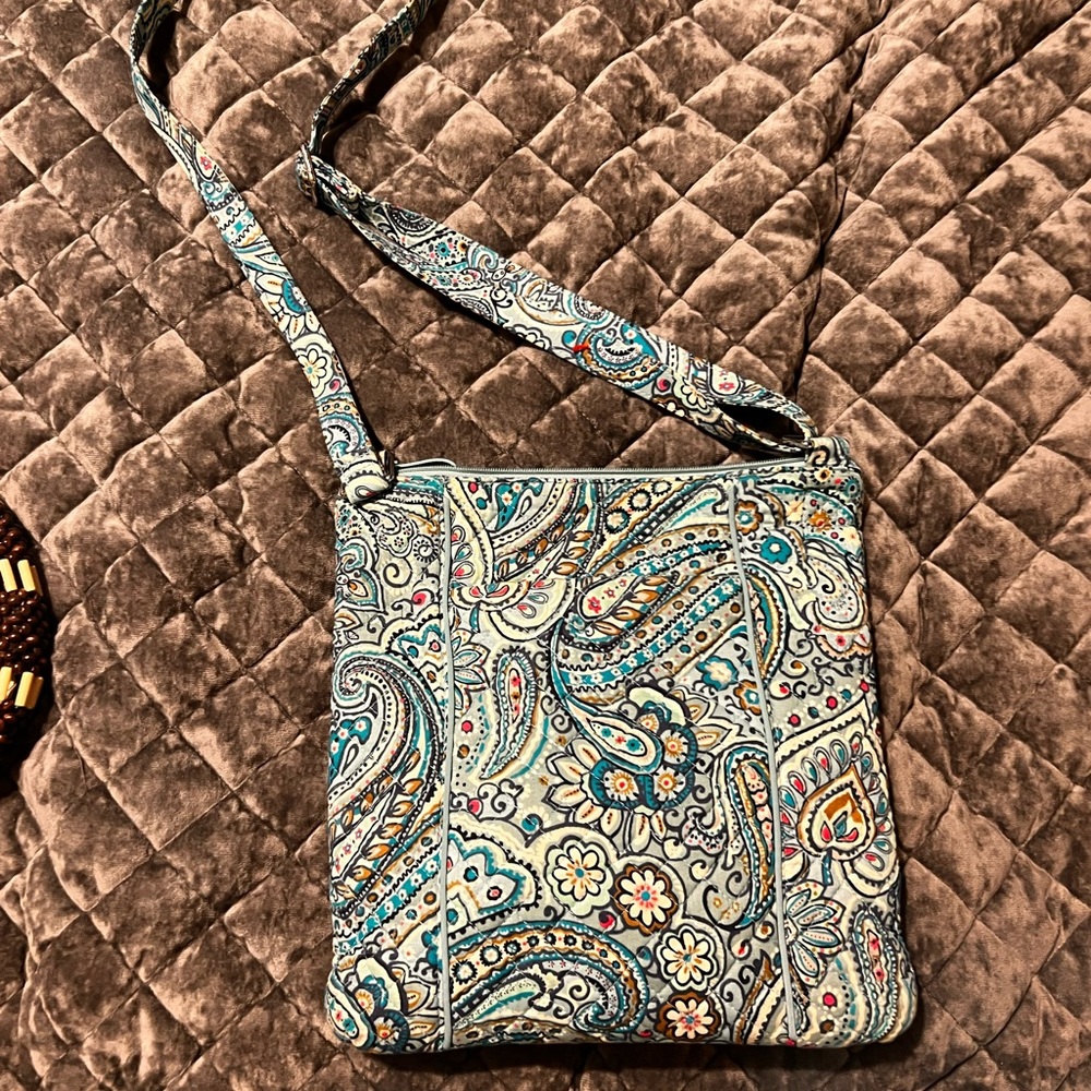 Vera Bradley crossbody purse